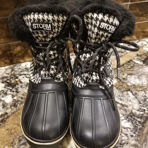 Women's winter boots
